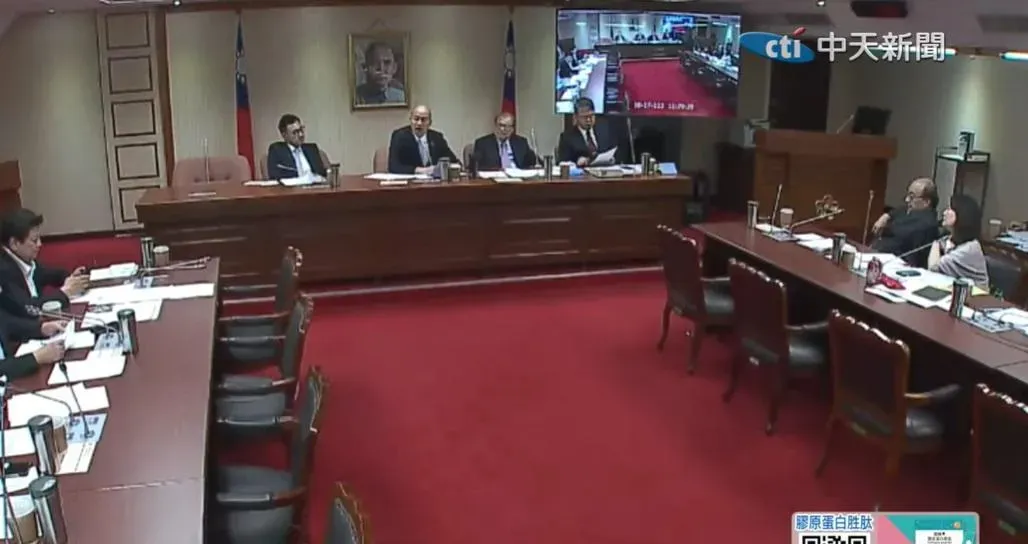 關於總預算案,日前朝野協商未達成共識,立法院長韓國瑜裁示21日上午再次進行朝野協商。(圖/中天新聞)