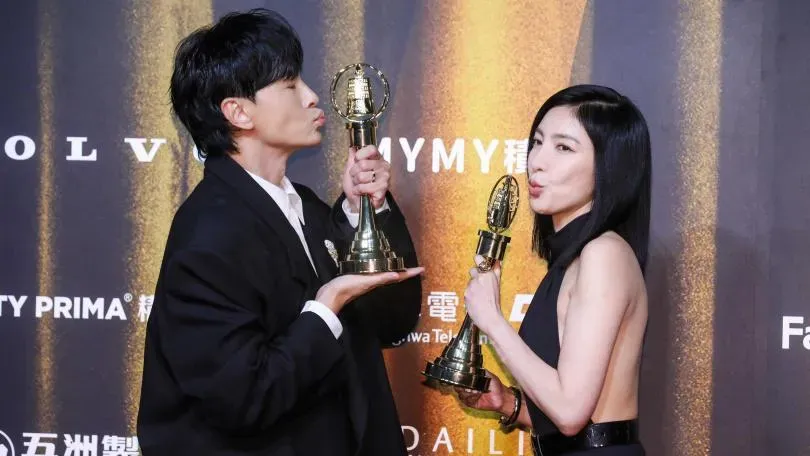 鄭元暢（左）、楊謹華分別拿下戲劇節目的男女配角獎。（圖／CTWANT）