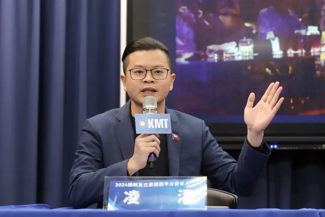 自稱旅美學者、筆名翁達瑞的陳時奮日前指控凌濤的陽明交大碩士論文涉及大量抄襲。(圖取自凌濤臉書)