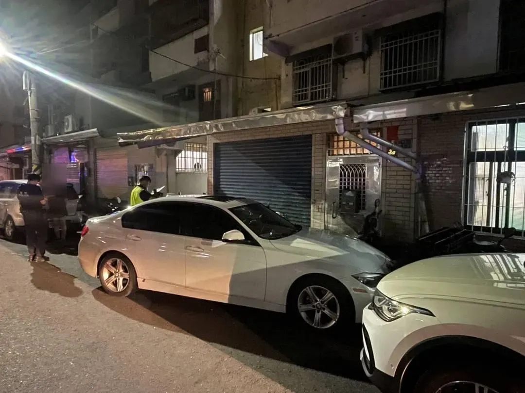 駕駛肇事後逃之夭夭。（圖／警方提供）