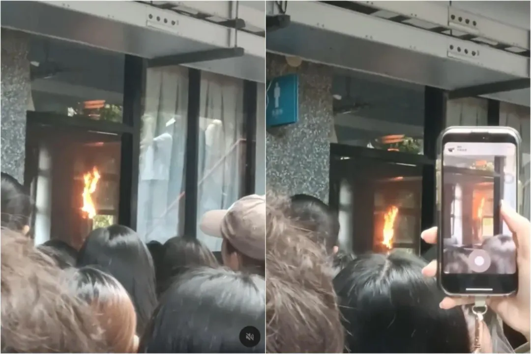 銘傳校內B304教室的冷氣機不明原因突然起火。（圖／Threads＠zsj_0109授權提供）