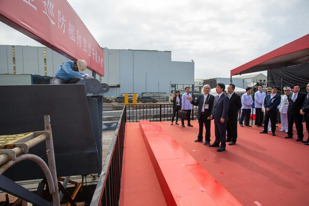 中信造船舉行防空型輕型巡防艦原型艦安龍儀式。(圖/海軍司令部)