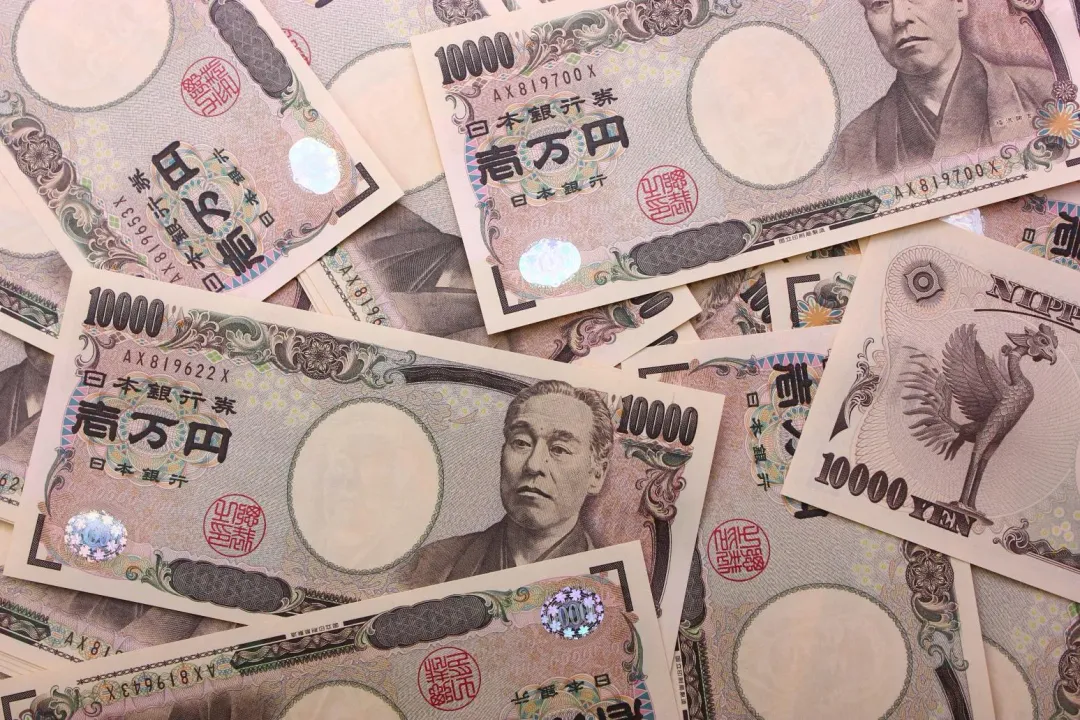 在川普贏得2024年美國大選、重返白宮後,美元迅速升值,亞洲貨幣承壓,尤其是日圓面臨進一步貶值的風險。(示意圖/翻攝Photo-AC)