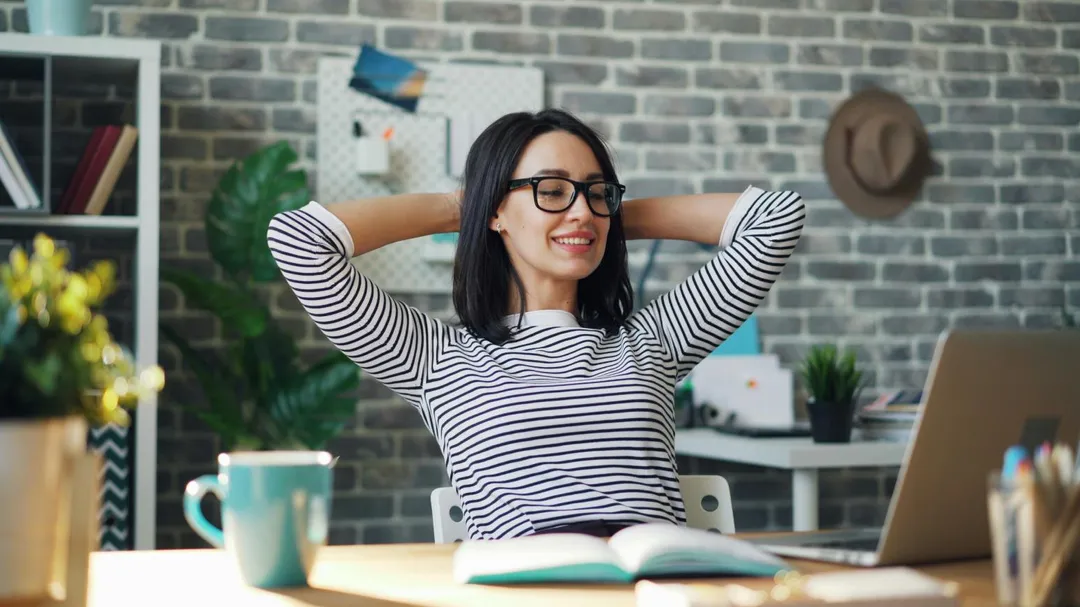 女性上班族示意圖。（圖／PEXELS）
