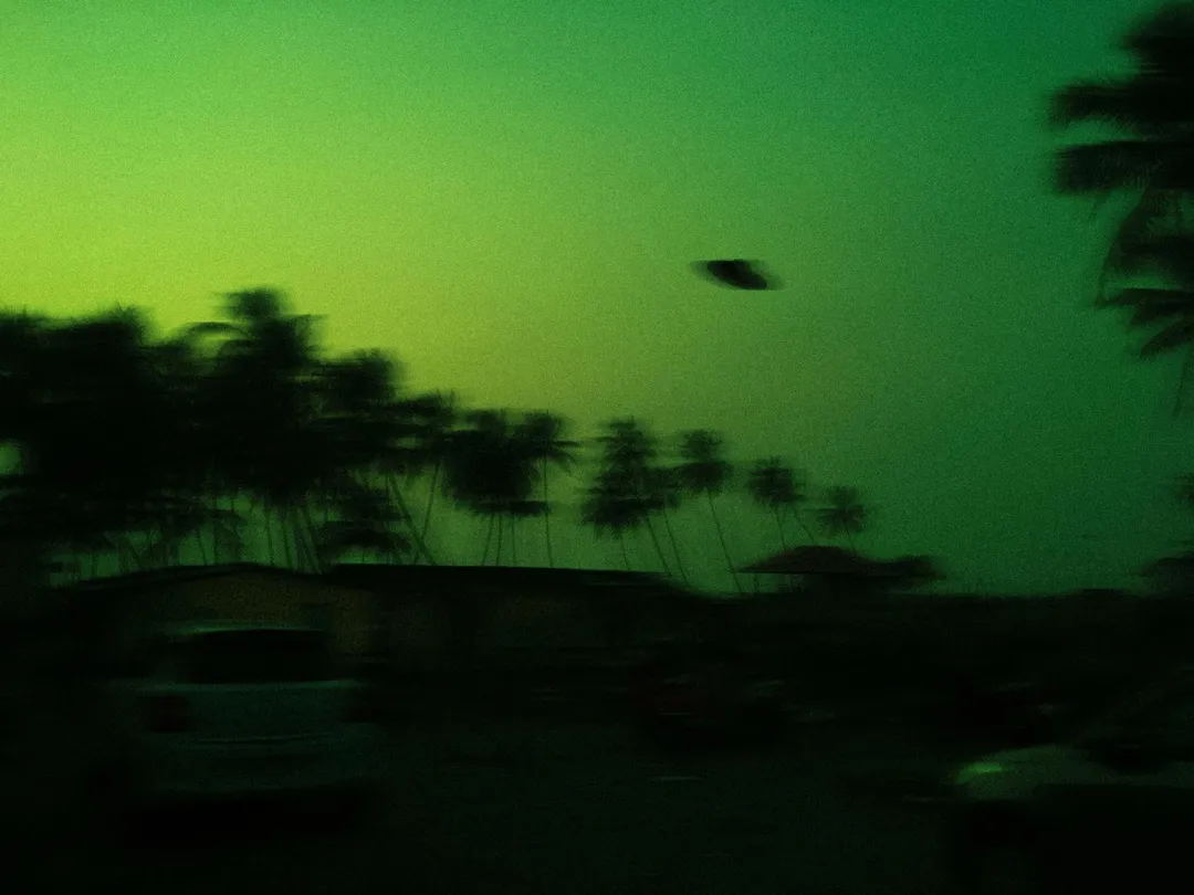 美國多地民眾目擊天空神秘景象。（示意圖／unsplash）