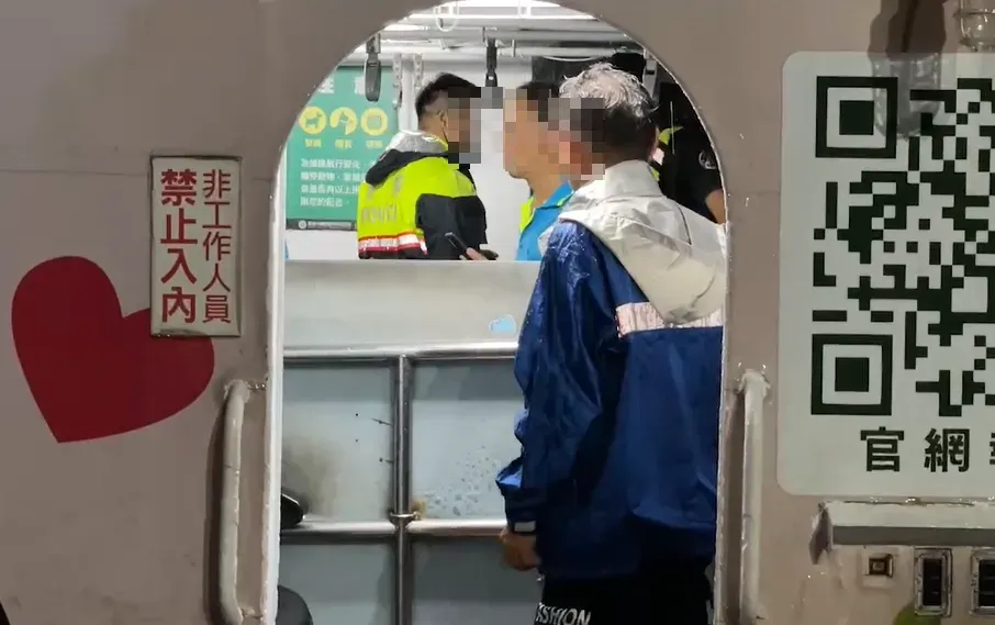 警消到場救援。（圖／中天新聞）
