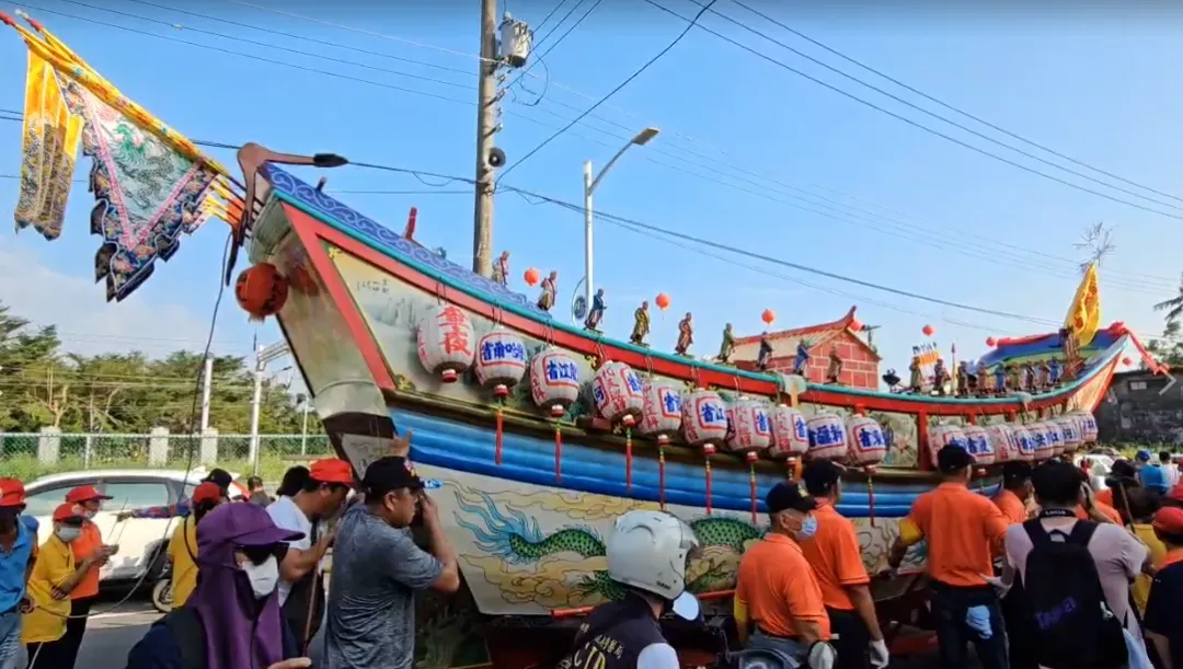 屏東3大迎王最終場南州迎王平安祭典17日舉行重頭戲王船遷船遶境活動。（圖／林武政提供）