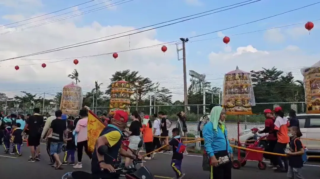 屏東3大迎王最終場南州迎王平安祭典17日舉行重頭戲王船遷船遶境活動。（圖／林武政提供）