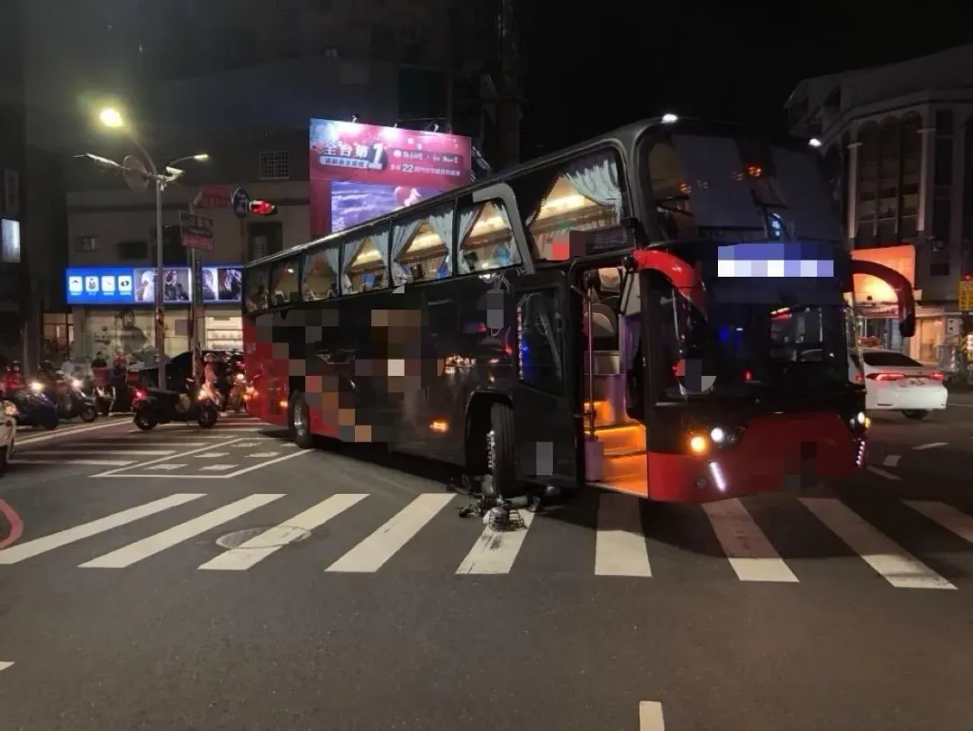 車禍現場。(圖/翻攝畫面)