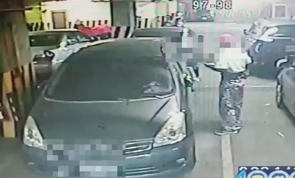 男子事發前身影。（圖／翻攝畫面）
