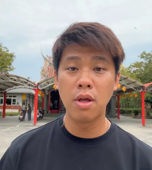 葛斯齊再槓王定宇,指「再丟就不是簡單對話截圖」(攝自葛斯齊臉書)