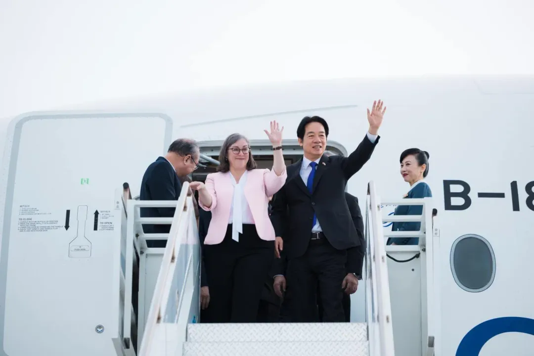 賴清德出訪太平洋友邦,過境夏威夷。(圖取自賴清德臉書)