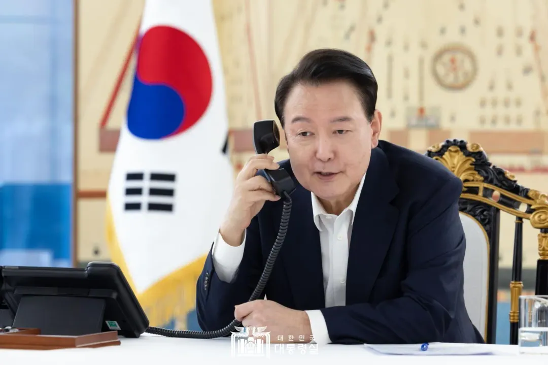 尹錫悅出身檢察官,首爾大學法律系畢業。(圖/翻攝南韓總統室官網)