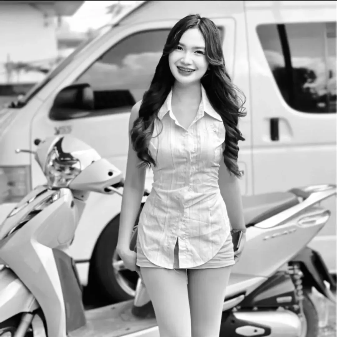 泰國女歌手查雅達（Ping Chayada）在接受按摩後不幸去世。（資料照／Guitar Record FB）