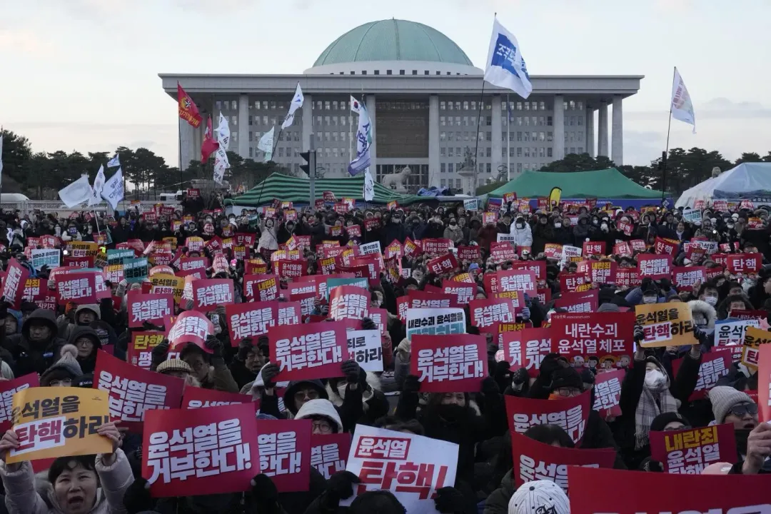尹錫悅彈劾案「第二回合」投票表決將於台北時間12/14下午3點登場。（資料照／美聯社）
