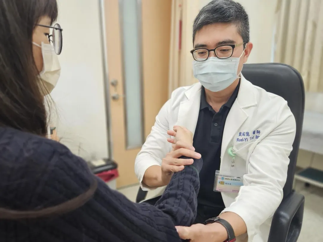 臺北醫學大學附設醫院神經內科暨臺北神經醫學中心神經退化科主治醫師戴瑞億。（圖／北醫附醫提供）
