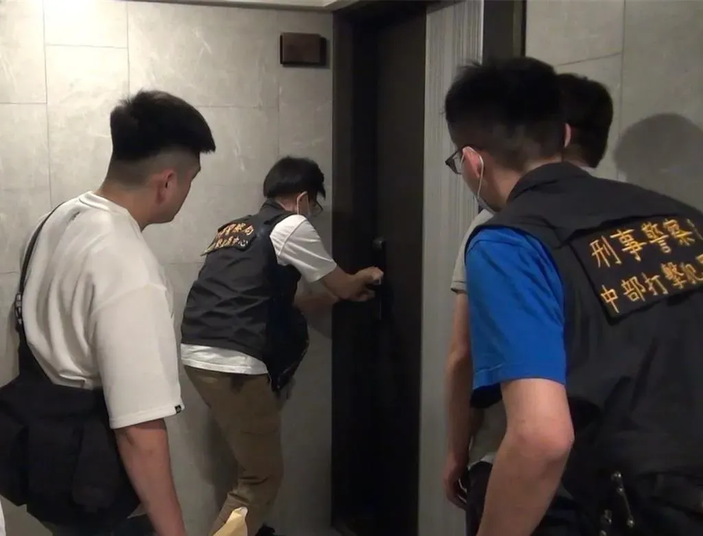 警方今年5月至11月底陸續逮捕車手。（圖／翻攝畫面）