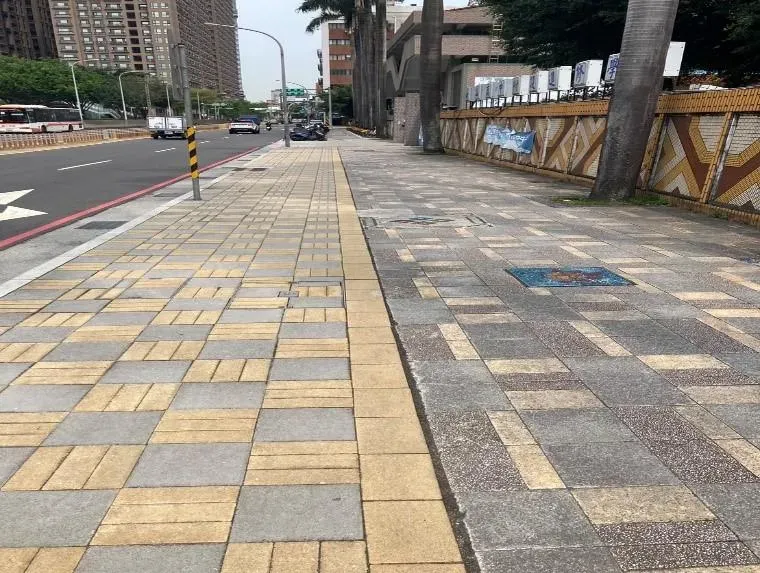 朱惕之副市長表示，新北市要達成2050淨零碳排，再生粒料的循環應用是不可或缺的一環。（圖／新北市政府提供）