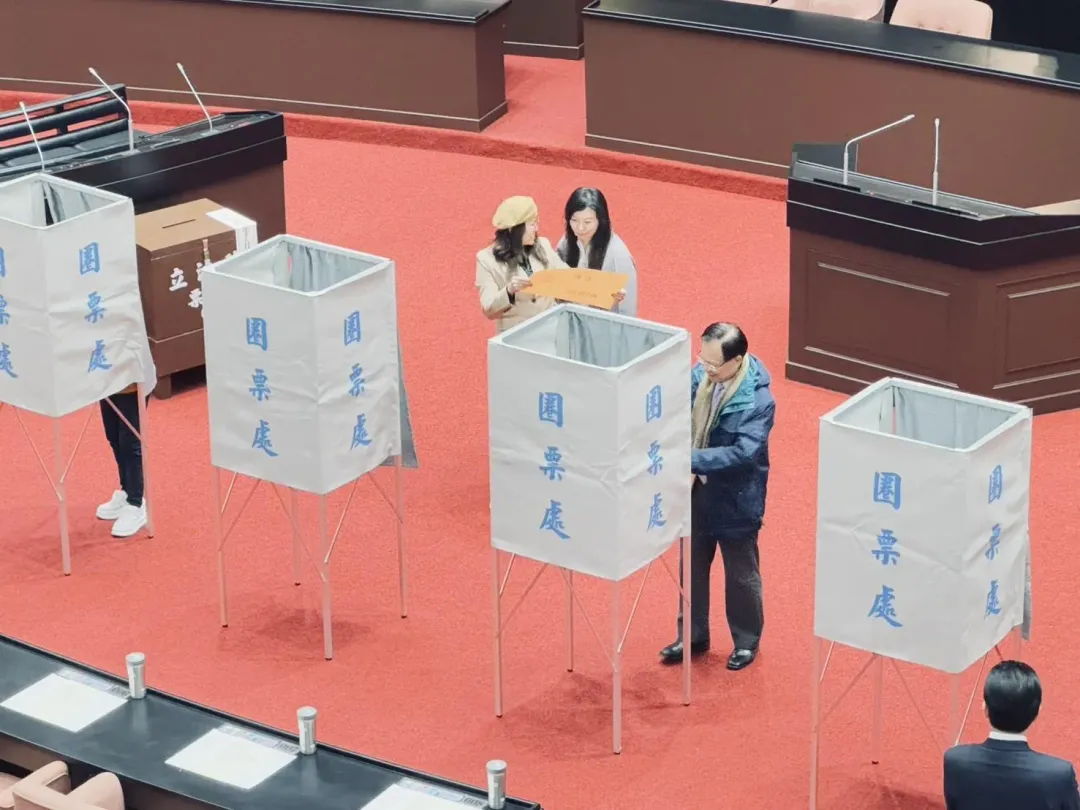 立法院針對大法官被提名人展開表決。（圖/黃彥昇攝）
