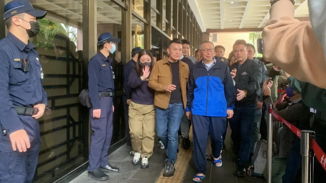柯文哲步出北院畫面。(資料照/中天新聞)