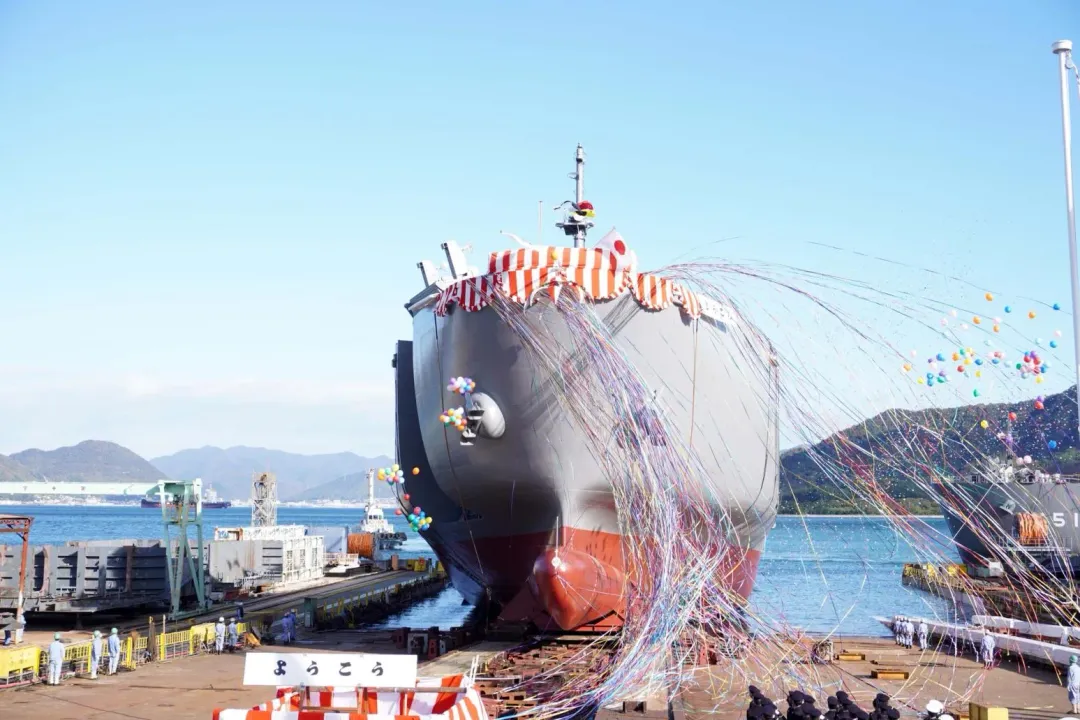 陽光號運輸艦下水。(圖/陸上自衛隊)
