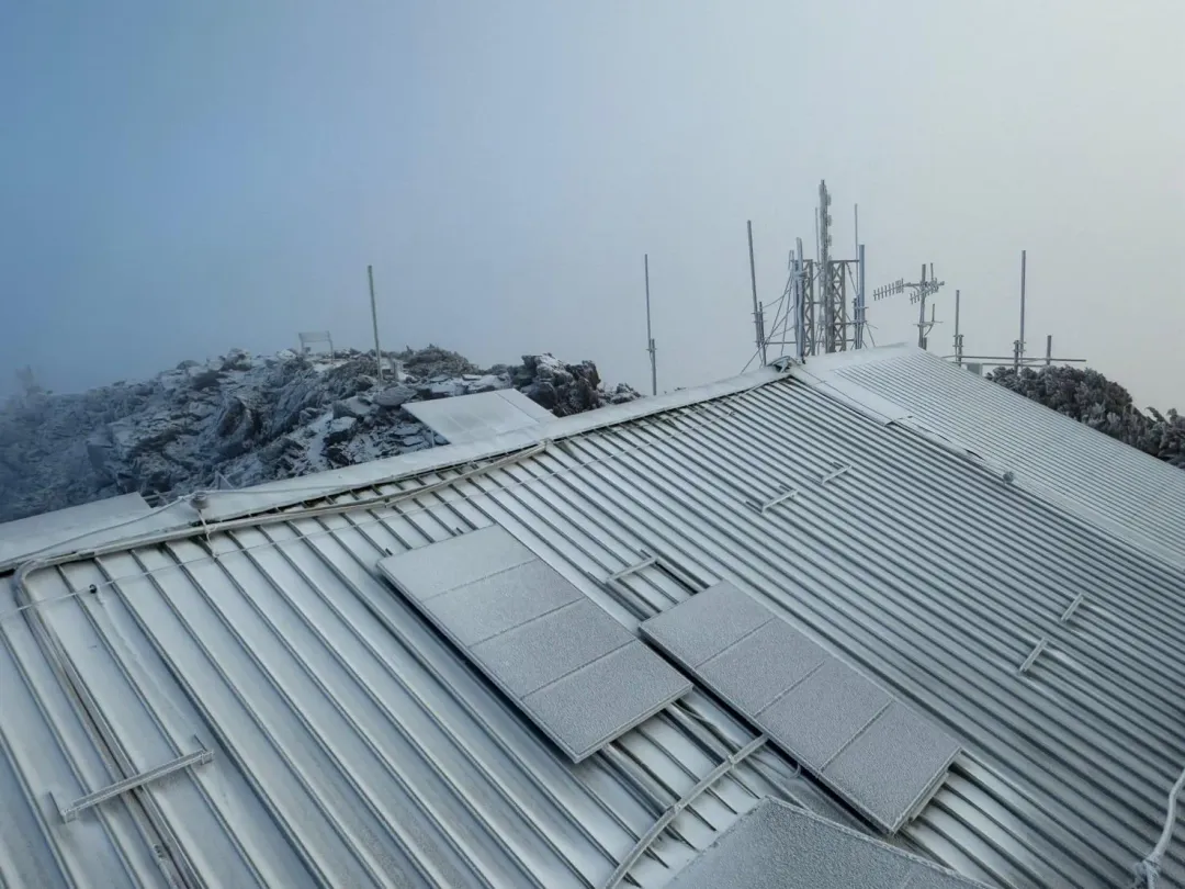 玉山測站雪景。（圖／中央氣象署）