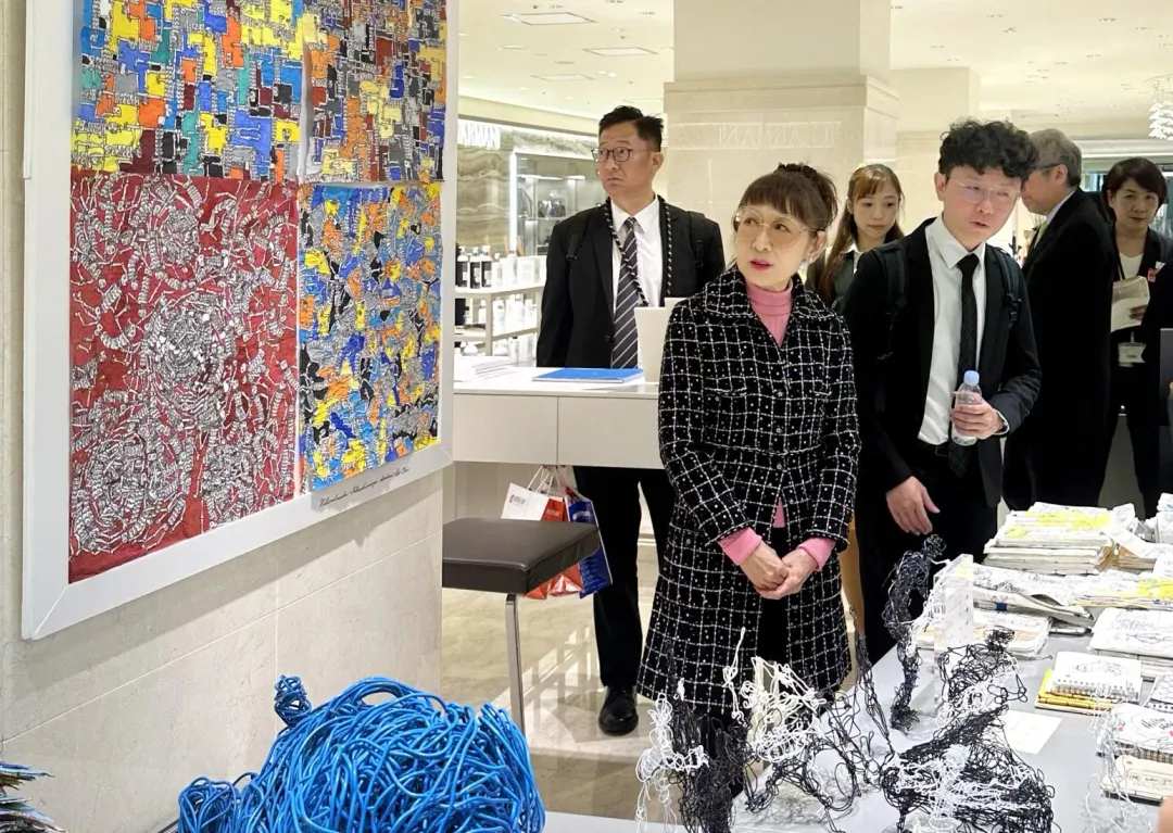 中華民國百貨零售企業協會徐雪芳理事長參訪日本橋高島屋百貨。