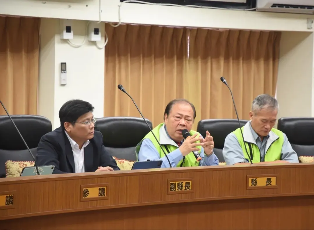 澎湖縣長陳光復表示縣府機關學校「臨時人員」從本月1日起調整加薪3仟元（攝自陳光復臉書）