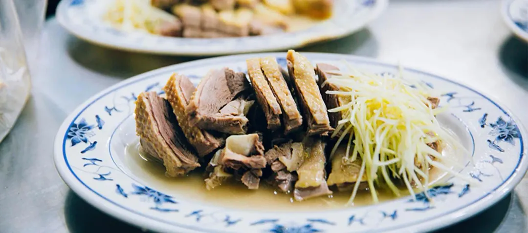 金山鴨肉名聞遐邇，不少饕客到金山老街都要一嘗美味。（圖／翻攝自新北市觀光旅遊網）