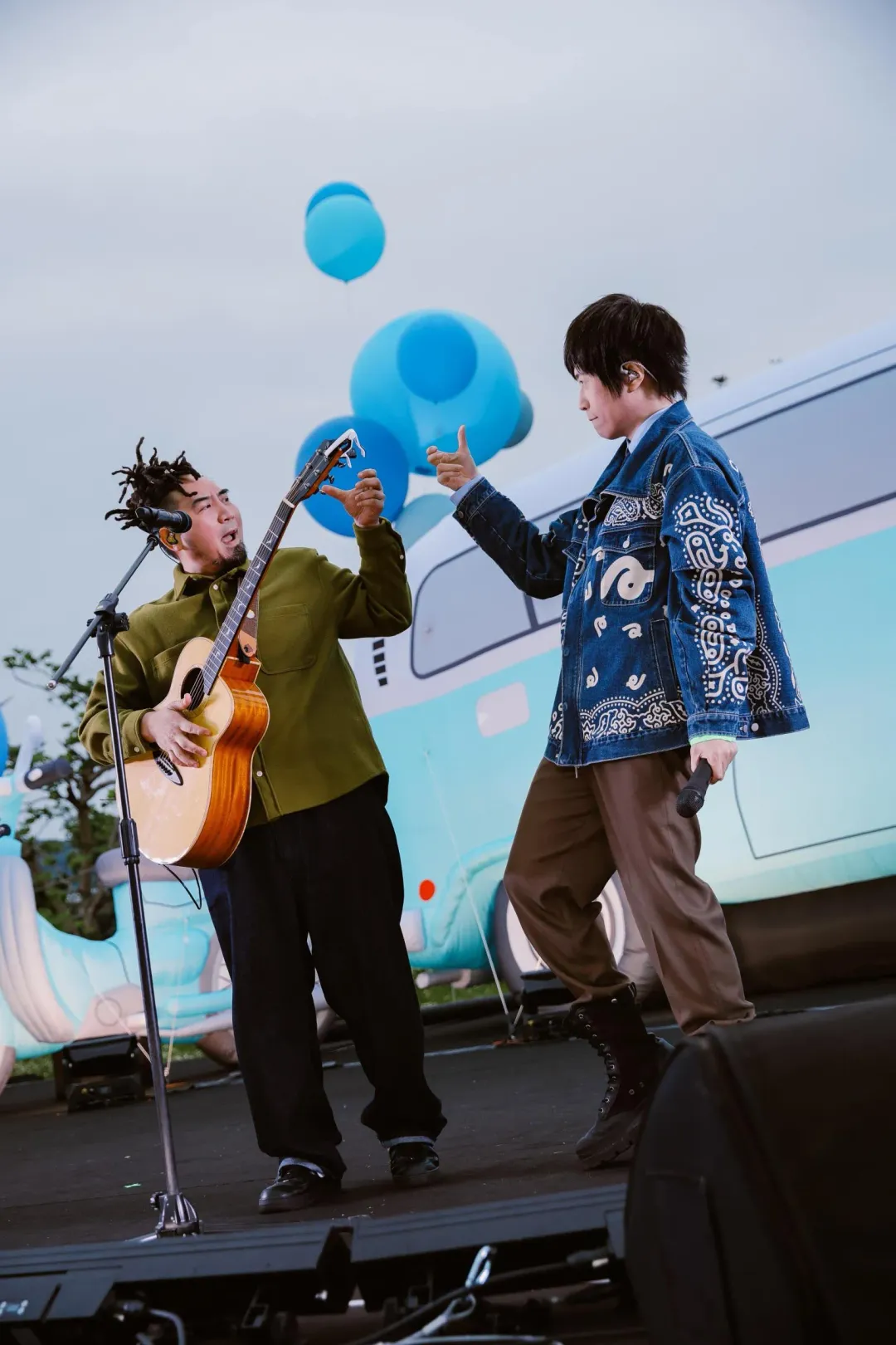 Matzka當嘉賓現身《一路東》公益演出。（圖／相信音樂提供）