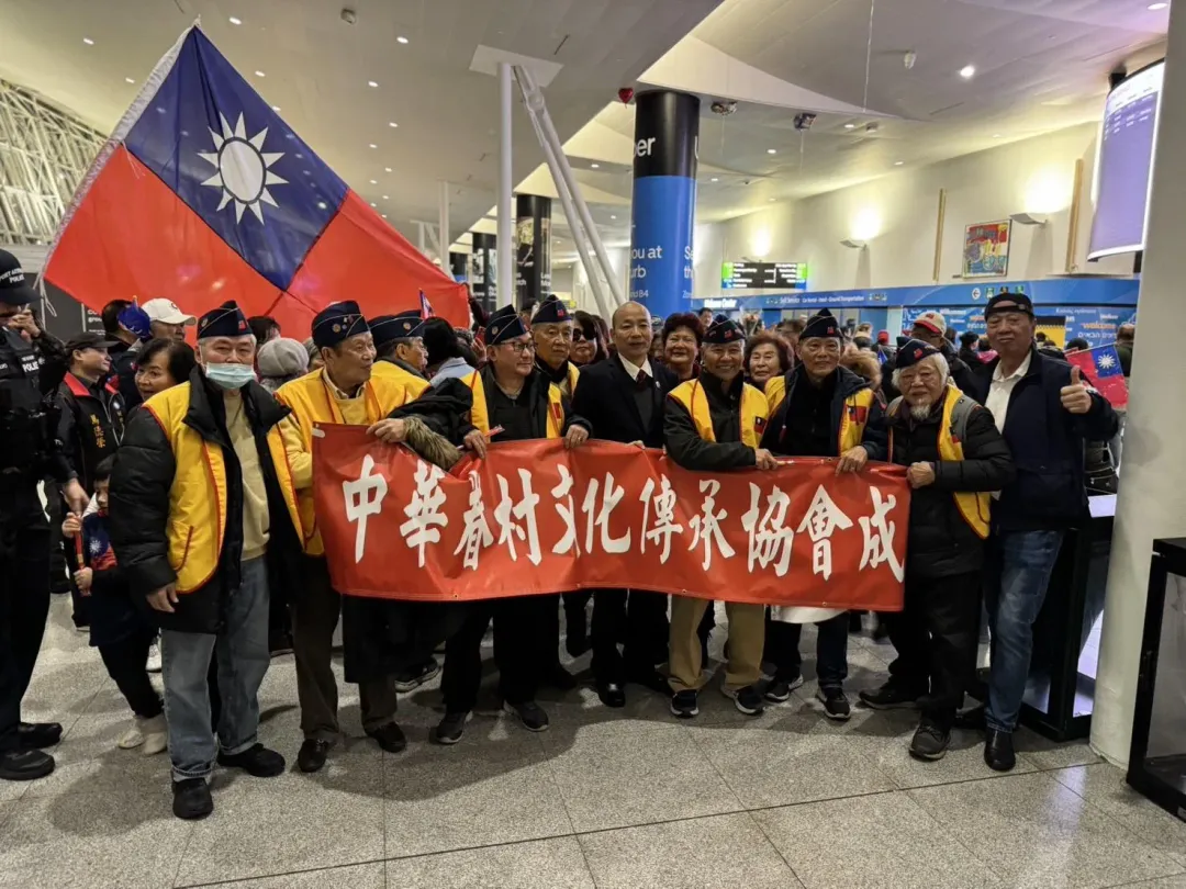 大合影。（圖/中天新聞）