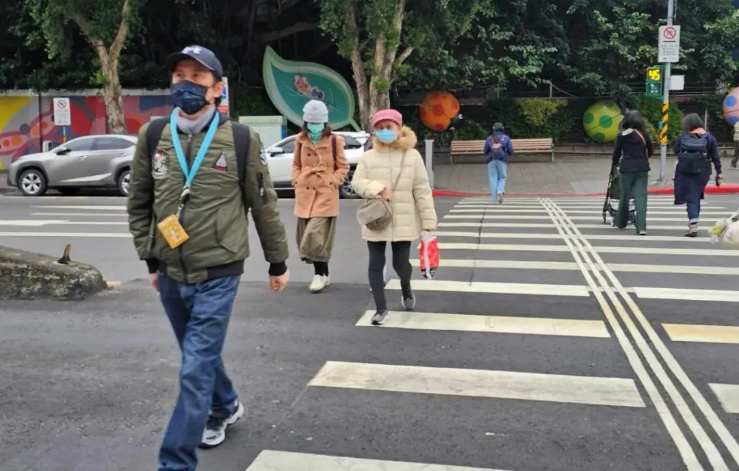 今（16）日至明（17）日苗栗以北及宜蘭局部地區有持續10度左右或以下氣溫。（示意圖／陳儷文 攝）