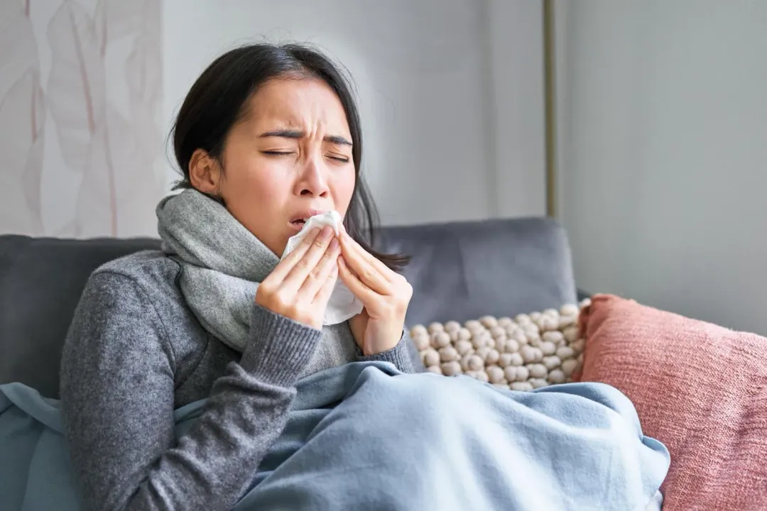 A型流感H1N1病毒有可能侵蝕顏面神經造成「面癱」。（示意圖／翻攝Freepik）