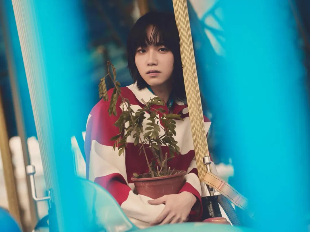 持修睽違3年推出第3張創作專輯《受》,講述關於「愛」的各種面向。(圖/EMI提供)