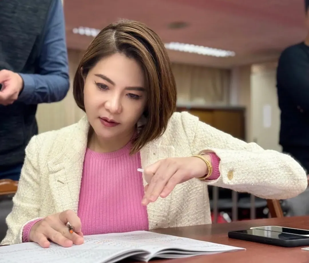 國民黨立委陳菁徽。(圖/擷取自陳菁徽臉書)
