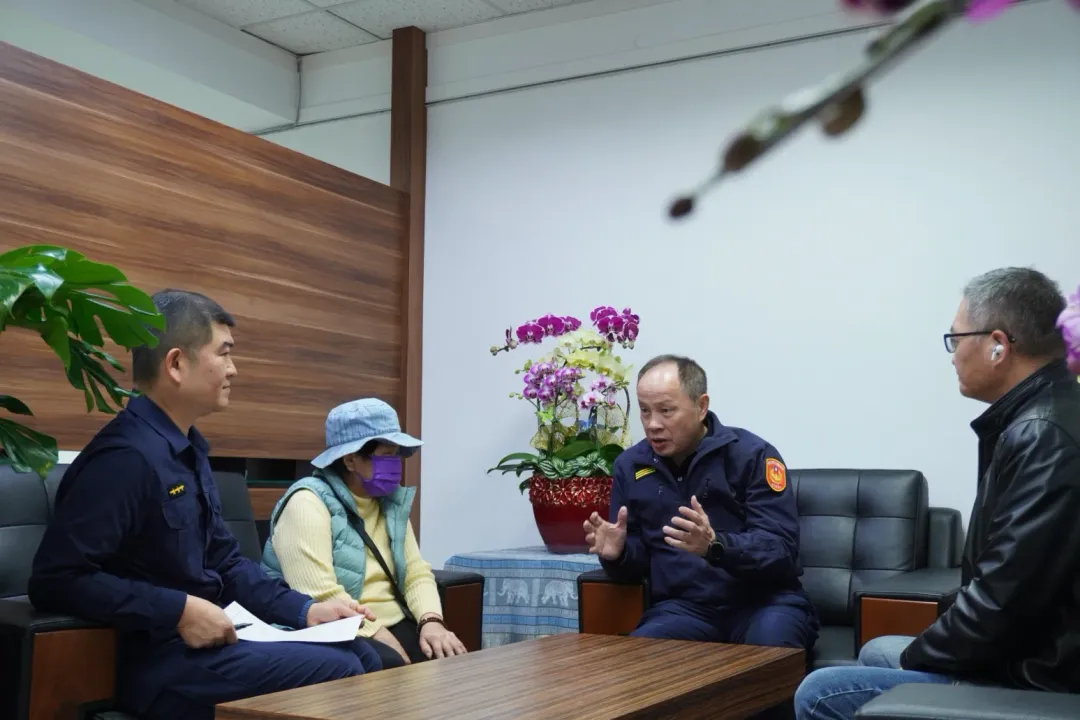 78歲的藍男大姊。（圖／警方提供）