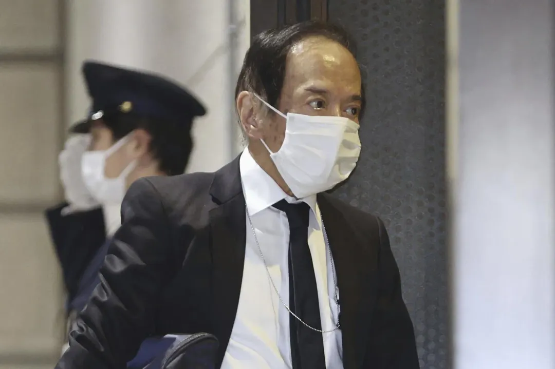央行總裁植田和男24日現身會議。（圖/美聯社）