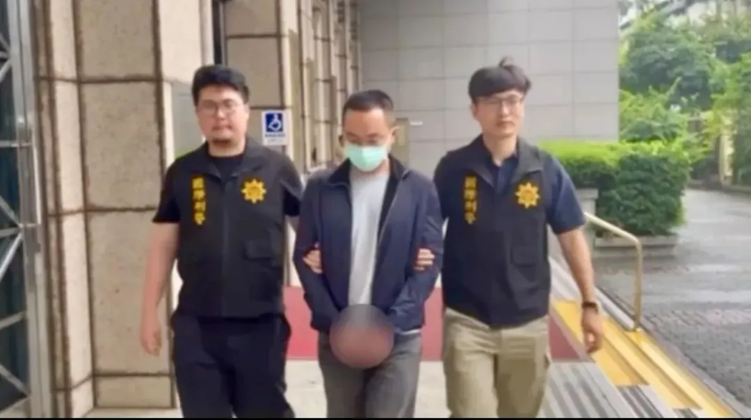 運毒集團嫌犯遭逮捕送辦。（圖／翻攝畫面）