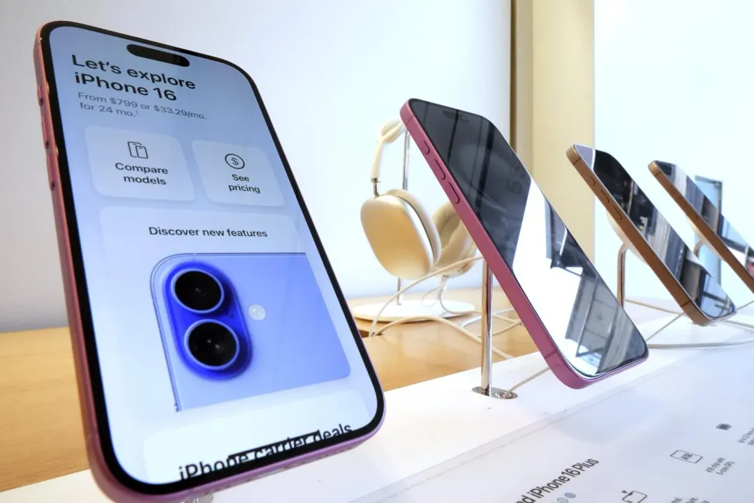 iPhone手機。（圖／美聯社）