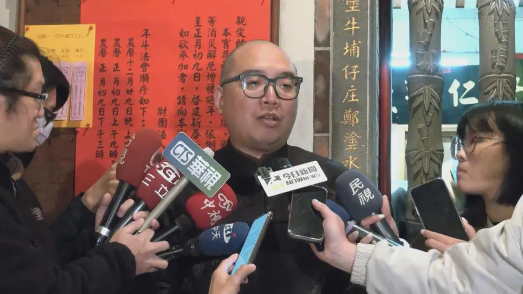 保安宮解籤老師林恕全。（圖／中天新聞）