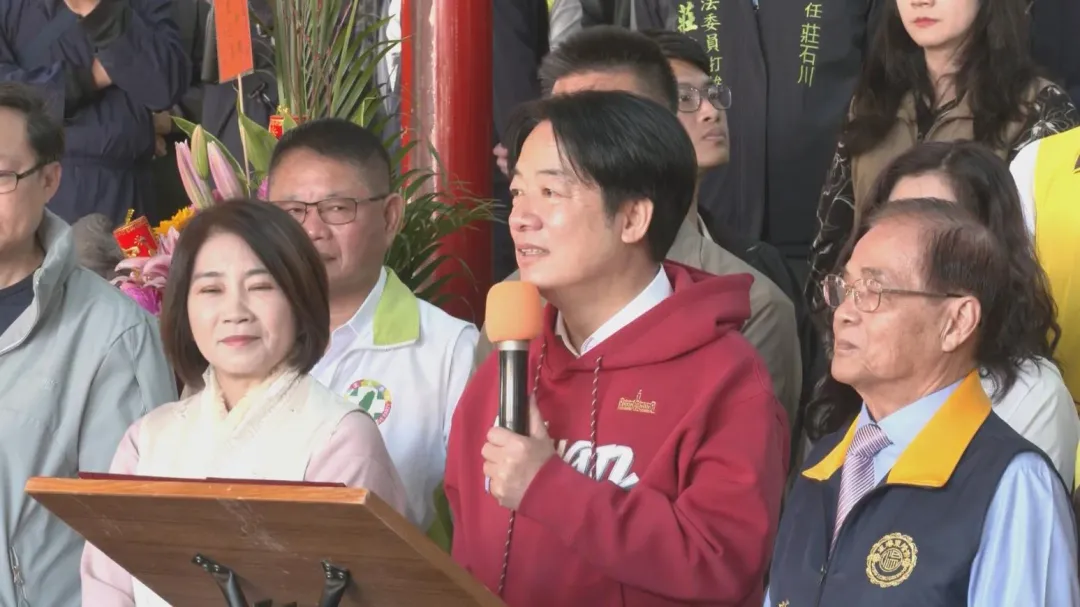 賴清德總統大年初二在高屏地區參拜祈福。（圖／中天新聞）