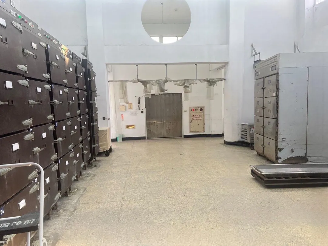 一名高雄市鄧姓富商於今年6月過世,但因子女對喪葬方式有不同意見,導致遺體至今已在殯儀館冰櫃躺了一個多月無法入土為安。(示意圖/資料照)