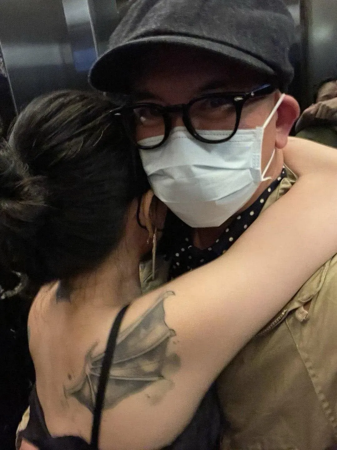 律師陳清怡表示,具俊曄可以先繼承遺產再轉讓給S媽,汪小菲可依孩子親權人的身分,獲得支配遺產權利,但如果汪有不當管理行為,法院可依民法第1086條規定,為未成年子女選任特別代理人。(圖/翻攝自大S臉書)