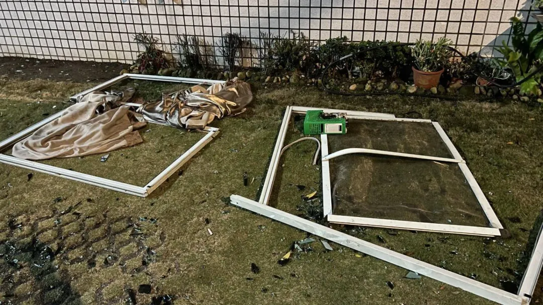 苗栗晚間驚傳氣爆。（圖／翻攝畫面）
