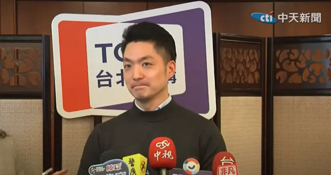 中央去年推動「班班有鮮乳」政策僅一學期就喊卡，台北市長蔣萬安透過教育局自籌財源，1年1.84億，預計4月推出升級版的「生生喝鮮乳」乳品專案，將鮮奶「還給孩子」。(圖／中天新聞)