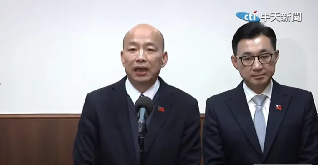 韓國瑜、江啟臣參與五院會商後報告過程。(圖/中天新聞)