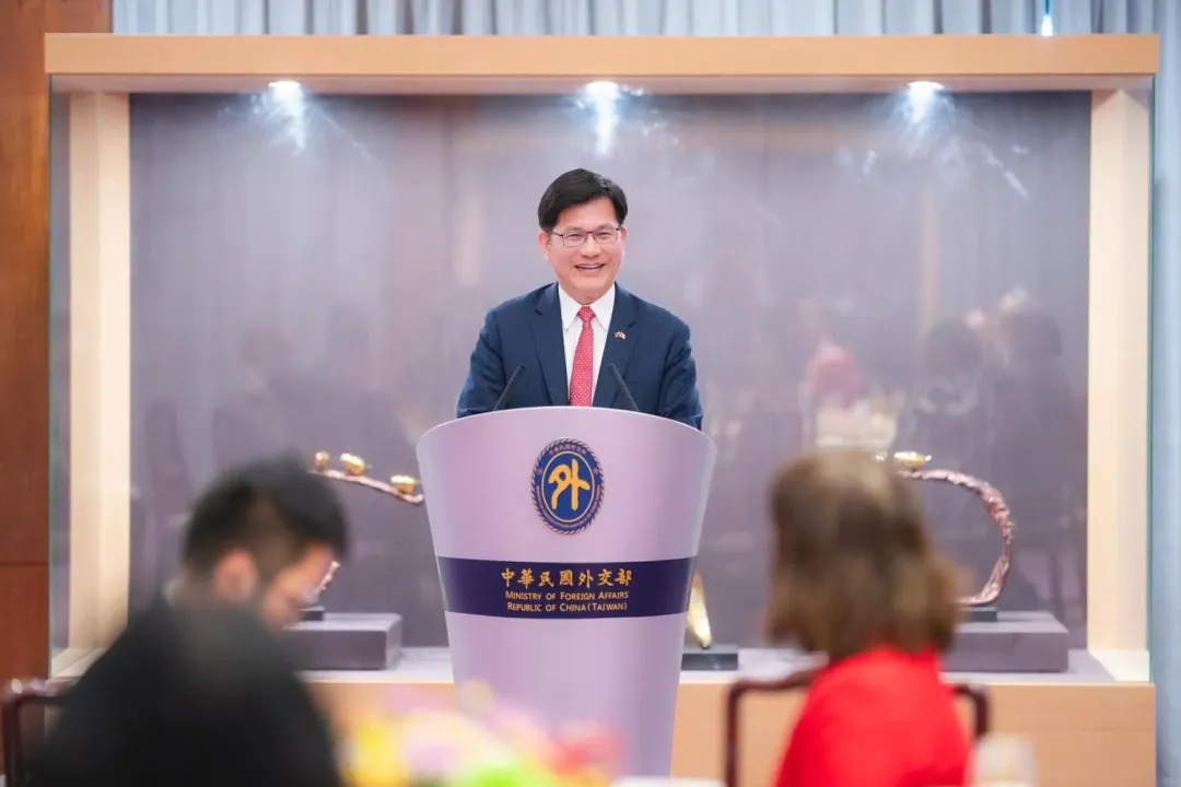 對於美國務院官網刪除美國長年來的立場「不支持台獨」，林佳龍表示反映台美緊密友好的夥伴關係。（圖取自林佳龍臉書）