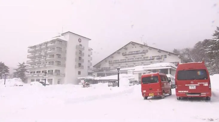 日本福島的高湯溫泉傳出有3人在山區遇難。(圖/NNN)