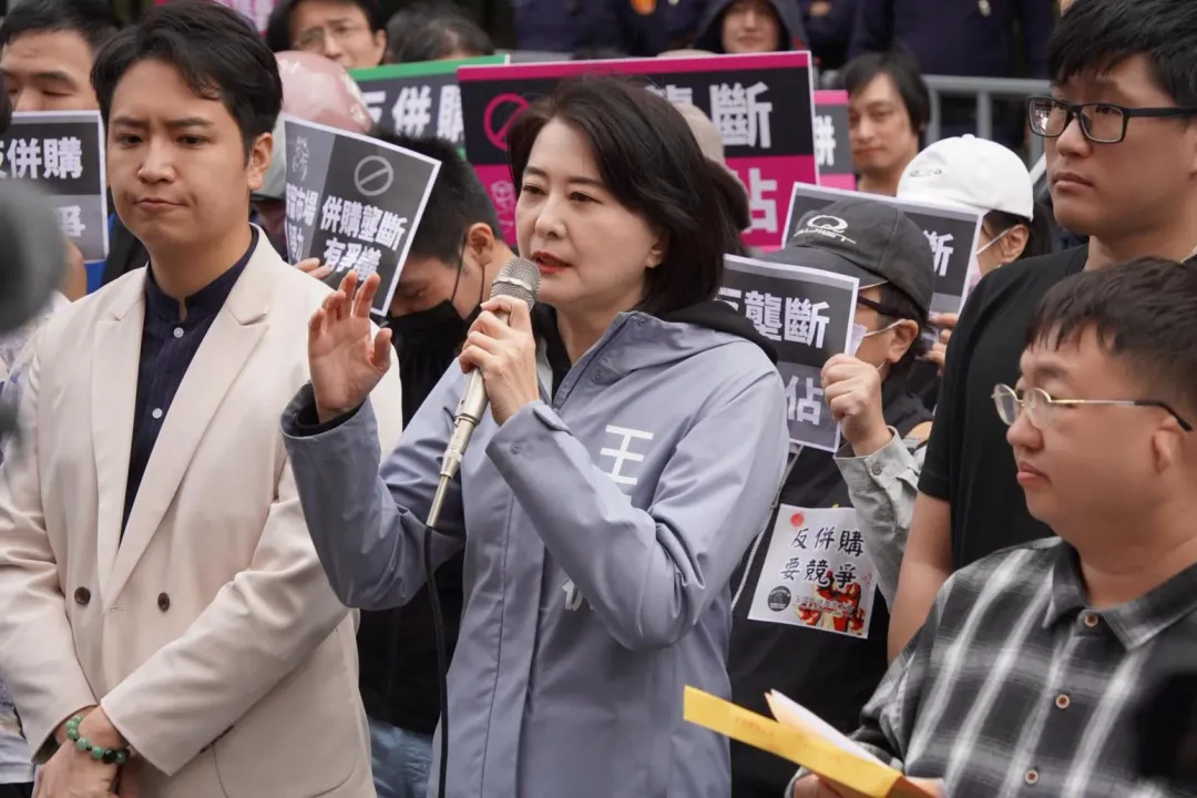 雙連市場受訪者認為罷免王鴻薇成功機率不高。（圖取自王鴻薇臉書）