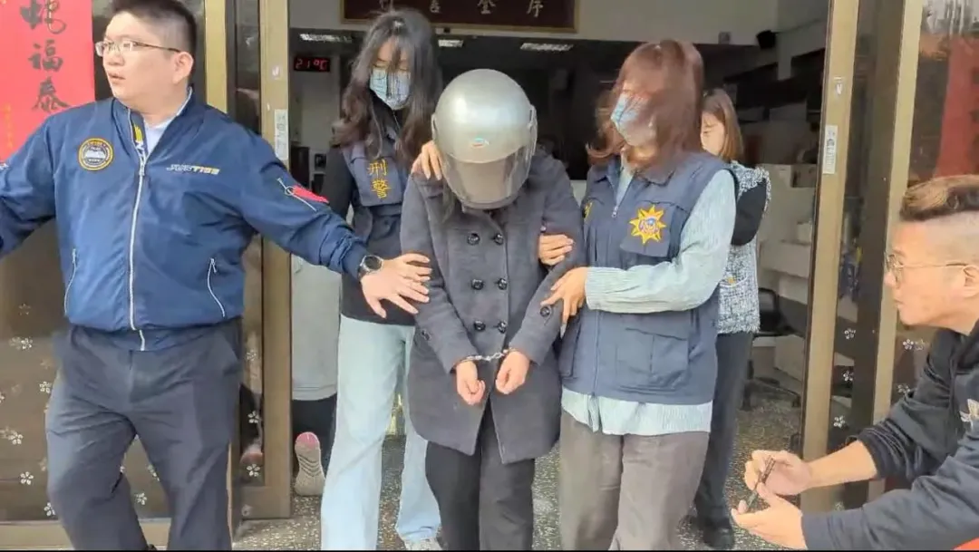 遭虐男童生母陳女竟是一名國小老師。(圖/翻攝畫面)